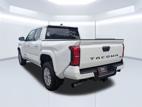 Used 2024 Toyota Tacoma SR5 RWD image 6