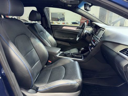Used 2019 Hyundai Sonata Limited FWD image 30