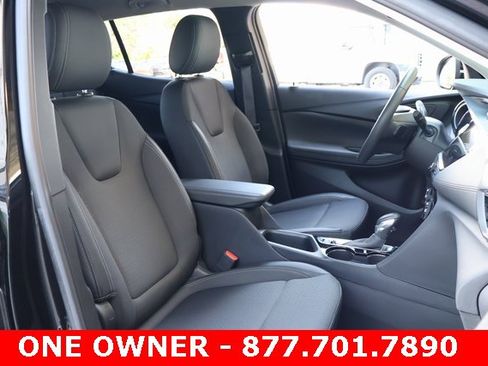 Certified 2023 Buick Encore GX Preferred w/ Cold Weather Comfort Package image 19