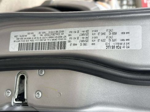 Used 2019 Jeep Compass Latitude w/ Cold Weather Group image 25