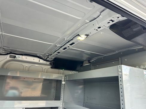 Used 2016 Ford Transit 250 130 Low Roof image 26