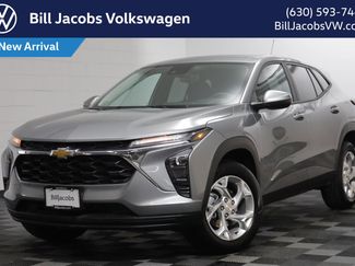 Used 2025 Chevrolet Trax LS w/ LS Convenience Package video 1