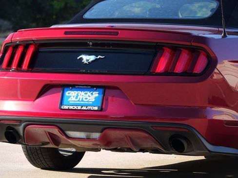 Used 2017 Ford Mustang Premium image 32