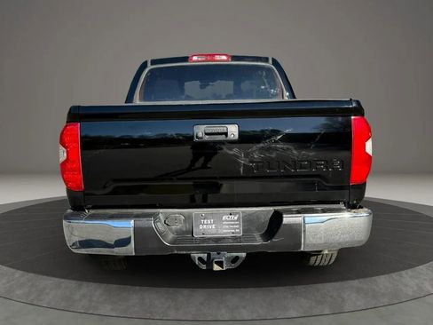 Used 2017 Toyota Tundra SR5 RWD image 5