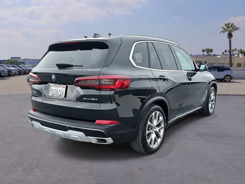 Used 2023 BMW X5 xDrive45e w/ Climate Comfort Package image 5