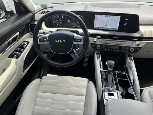 Used 2024 Kia Telluride SX Prestige AWD/4WD image 19