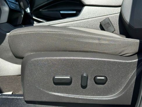 Used 2017 Ford Escape SE image 20