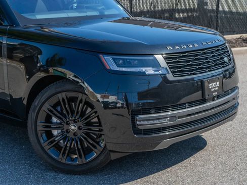 Used 2023 Land Rover Range Rover Long Wheelbase SE AWD/4WD image 11