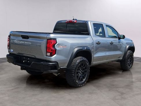 Used 2023 Chevrolet Colorado Trail Boss w/ Technology Package AWD/4WD image 4