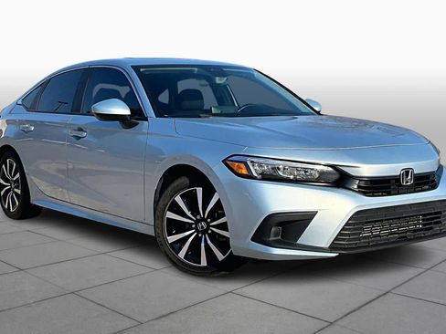 Certified 2022 Honda Civic EX image 2