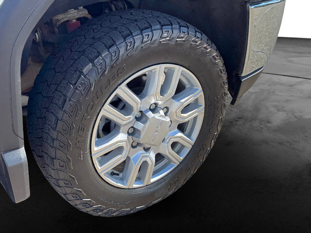 Used 2020 GMC Sierra 3500 SLT w/ SLT Premium Plus Package AWD/4WD image 13