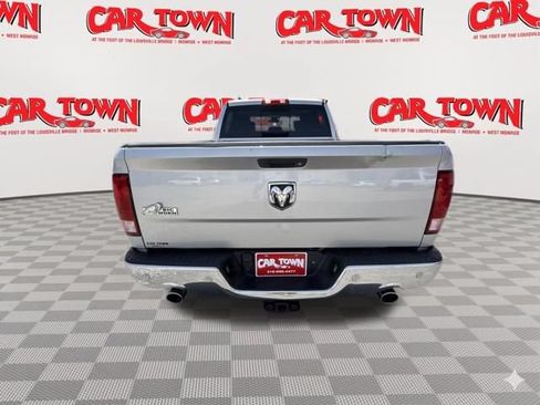 Used 2017 RAM 1500 Big Horn RWD image 16