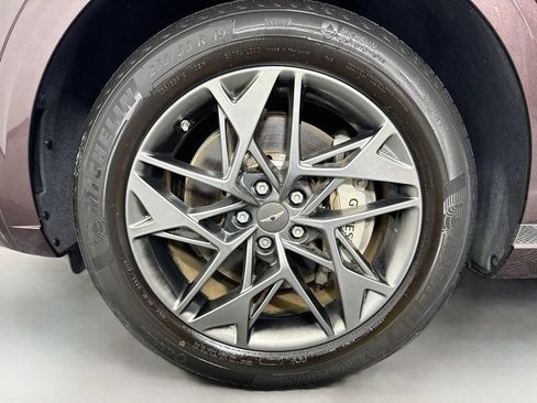 Used 2023 Genesis GV70 2.5T w/ Select Package AWD/4WD image 41