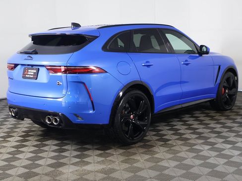 Used 2022 Jaguar F-PACE SVR image 16