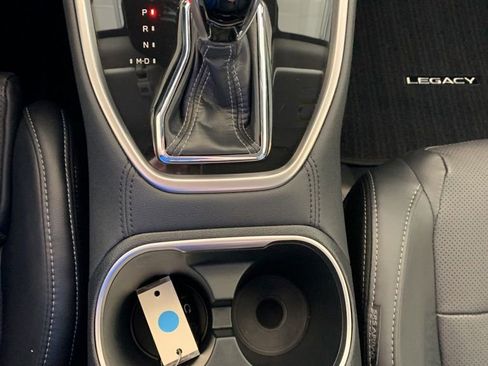 Certified 2025 Subaru Legacy Limited image 10