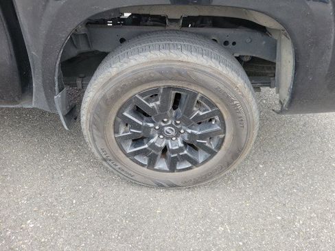 Used 2022 Nissan Frontier SV RWD image 7