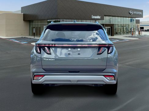 New 2026 Hyundai Tucson Limited FWD image 6