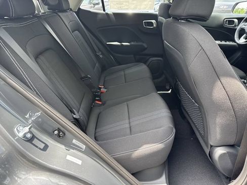 New 2026 Hyundai Venue SEL FWD image 15