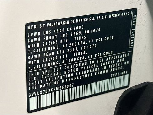 Used 2023 Volkswagen Taos SE image 31