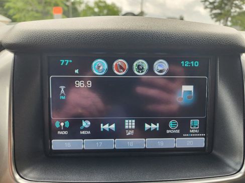 Used 2019 Chevrolet Tahoe LT w/ Luxury Package AWD/4WD image 21