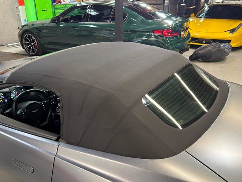 Used 2023 Aston Martin V8 Vantage Roadster image 33