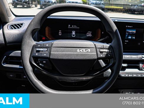 Used 2025 Kia K4 FWD image 24