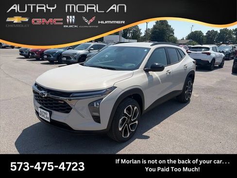 New 2026 Chevrolet Trax RS w/ Driver Confidence Package FWD image 1