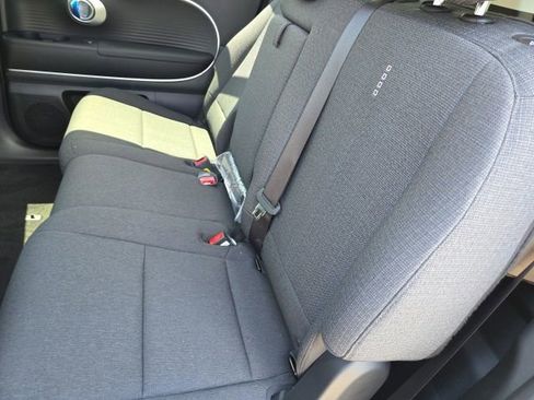 New 2026 Hyundai Ioniq 9 SE AWD/4WD image 5