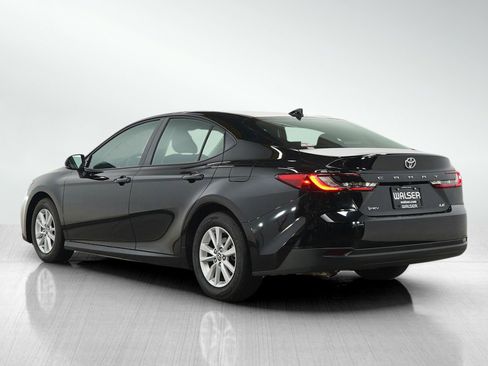 Used 2026 Toyota Camry LE FWD image 3
