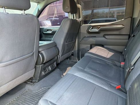 Used 2024 GMC Sierra 1500 Elevation AWD/4WD image 6