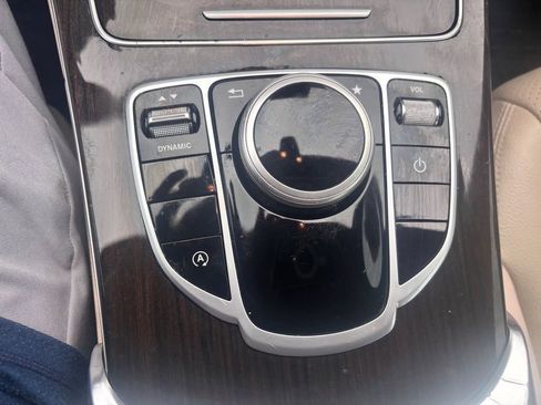 Used 2018 Mercedes-Benz C 300 4MATIC Sedan image 40