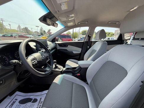 Used 2023 Hyundai Kona SE w/ Cargo Package AWD/4WD image 25