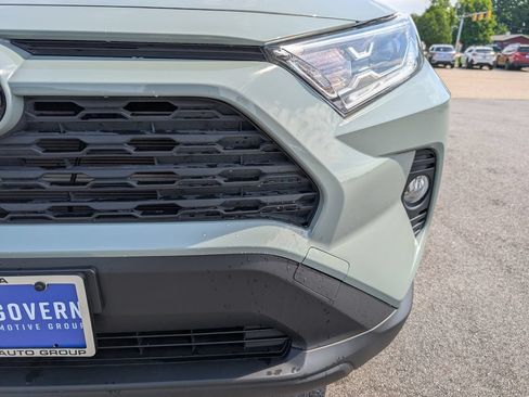 Used 2021 Toyota RAV4 XLE w/ Convenience Package AWD/4WD image 11