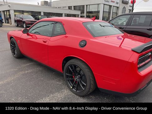 Used 2021 Dodge Challenger R/T Scat Pack w/ Driver Convenience Group image 4