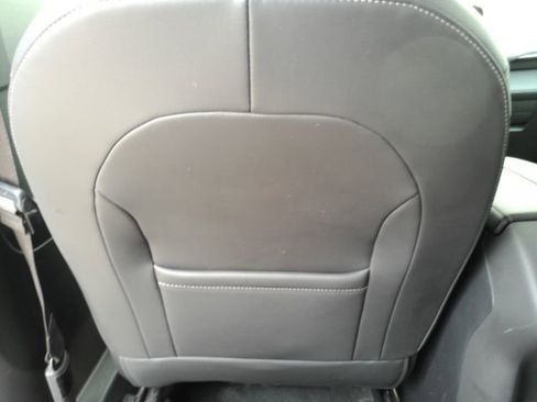 Used 2024 Buick Envision Preferred AWD/4WD image 29