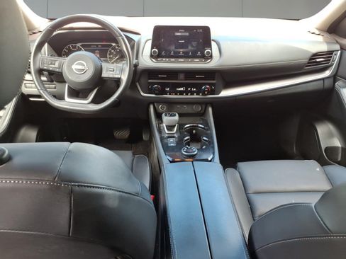 Used 2023 Nissan Rogue SV w/ SV Premium B Package AWD/4WD image 6