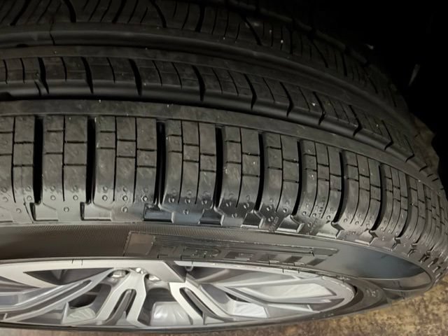 Used 2025 RAM 1500 Tungsten AWD/4WD image 12