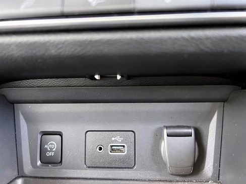 Used 2024 Nissan Sentra S image 16