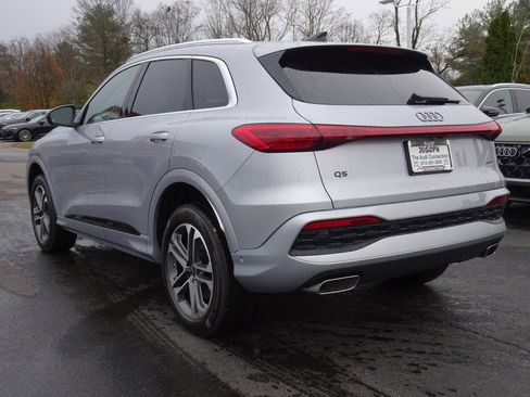 New 2025 Audi Q5 Premium Plus image 3