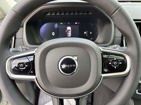 New 2026 Volvo XC90 B6 Plus w/ Protection Package Premier image 17