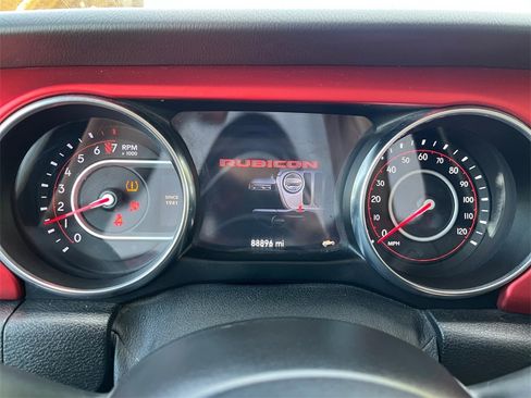 Used 2020 Jeep Wrangler Unlimited Rubicon w/ Uconnect 4C Nav & Sound Group image 20