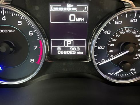 Used 2015 Subaru Crosstrek 2.0i Limited image 23