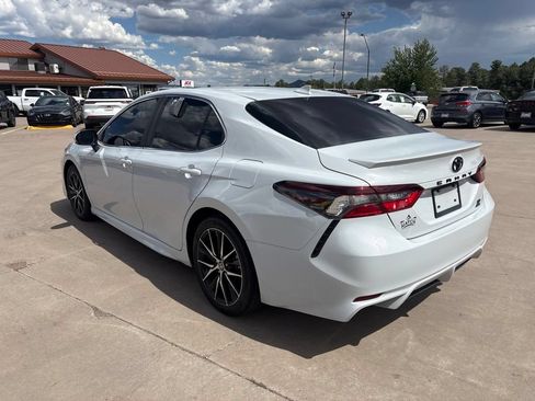 Used 2022 Toyota Camry SE w/ Cold Weather Package AWD/4WD image 7