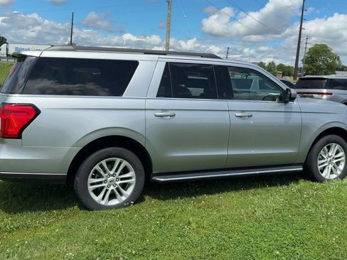 Used 2022 Ford Expedition Max XLT AWD/4WD image 7