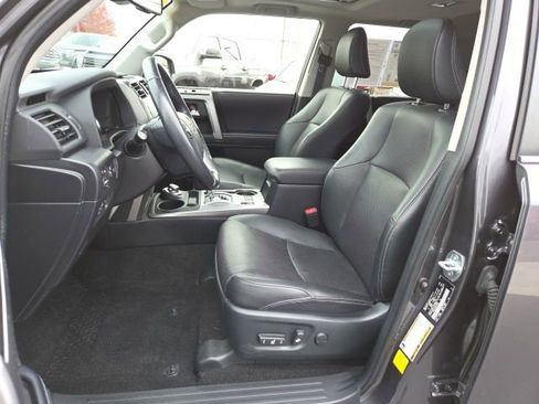 Used 2023 Toyota 4Runner Limited image 10