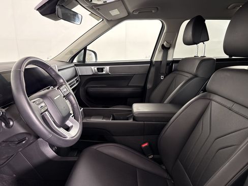 Used 2026 Hyundai Santa Fe SEL FWD image 23