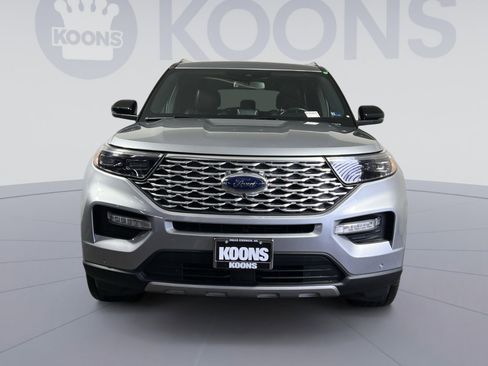 Used 2023 Ford Explorer Platinum w/ Premium Technology Package image 11