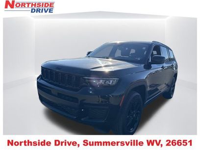 Used 2024 Jeep Grand Cherokee L Laredo