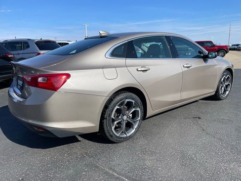 Used 2023 Chevrolet Malibu LT FWD image 4
