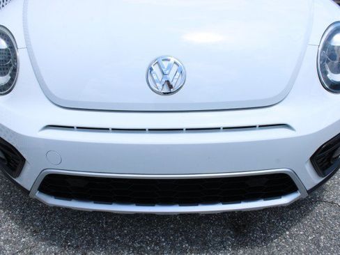 Used 2018 Volkswagen Beetle 2.0T Dune FWD image 7